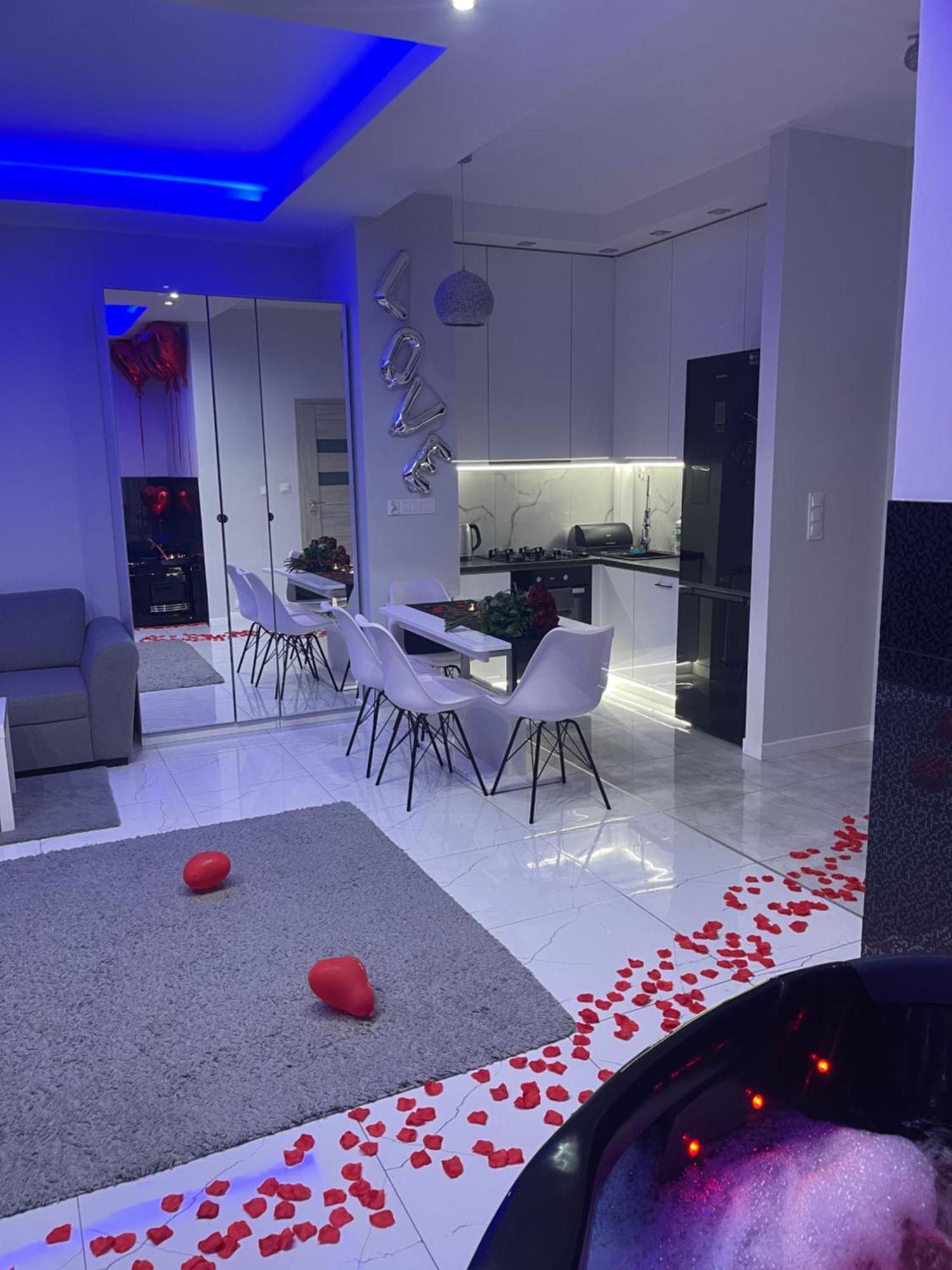 Mp Apartament Bialystok Jacuzzi Экстерьер фото